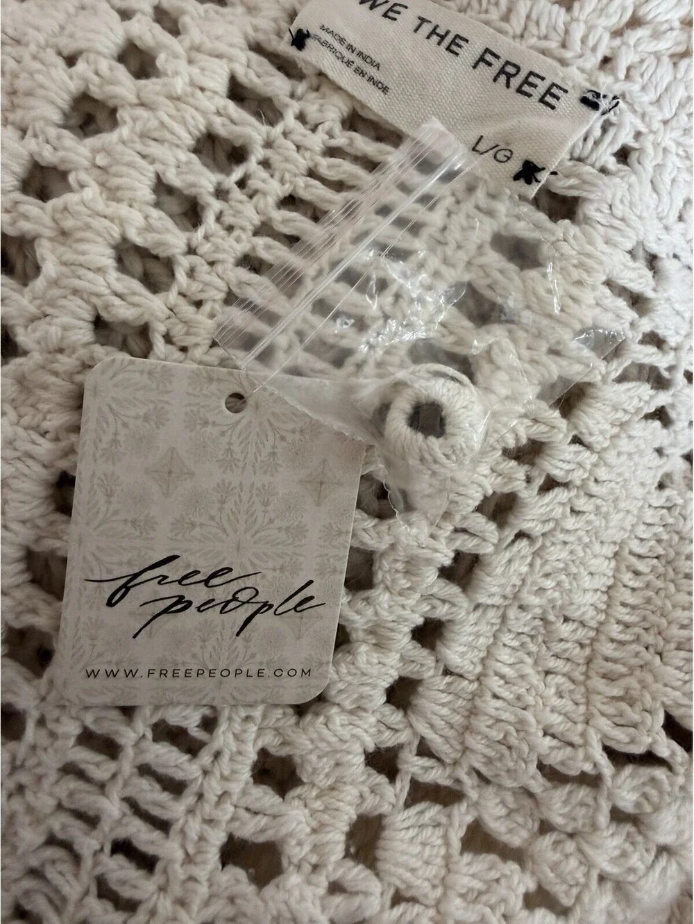 FREE PEOPLE We The Free Friend Of A Friend Cardigan Sweater Ivory Crochet Sz L